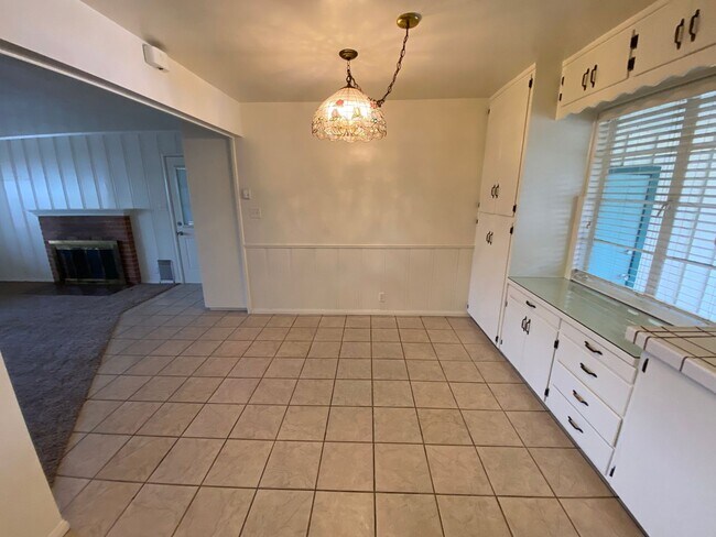 Photo - Home in Tulare for Rent!
