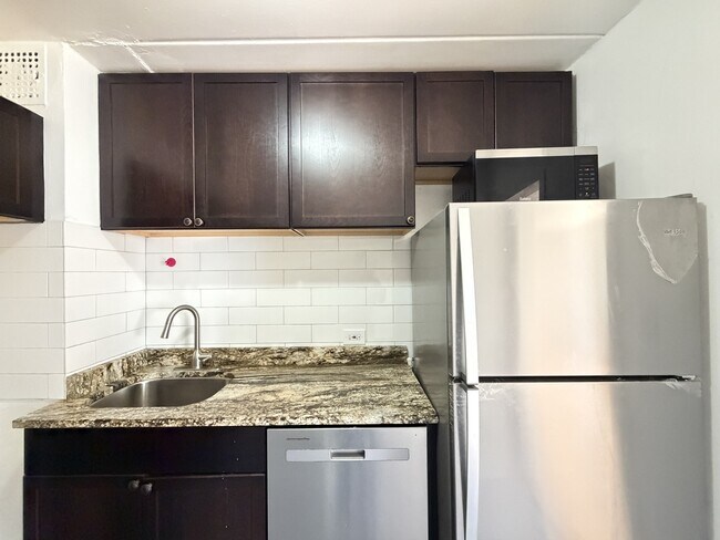 1360 W Touhy Ave Unidad 103