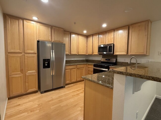 Photo - Beautiful Upscale and Modern 2 Bedroom 2 B...