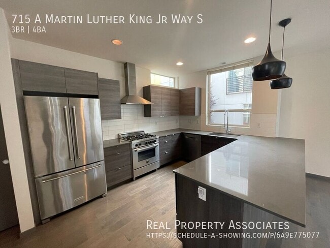Building Photo - 715 A Martin Luther King Jr Way S-
