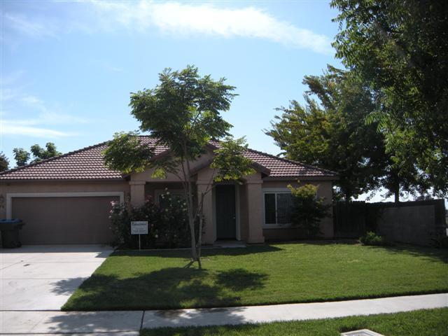 Beautiful Home Located NW Visalia, Quick F... - Beautiful Home Located NW Visalia, Quick F...