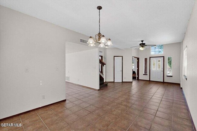 Photo - 856 Marimba Dr