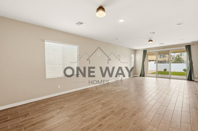 Photo - 18180 W Larkspur Dr