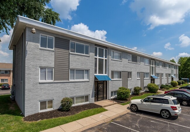 Exterior of 2501 - West Lafayette Apartments