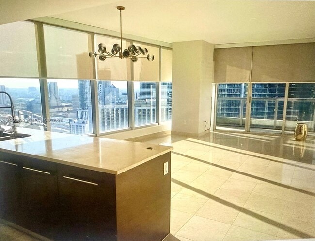 Photo - 475 Brickell Ave Unit 2915