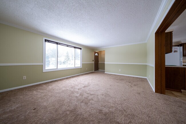 Photo - 408 Edgar Pl