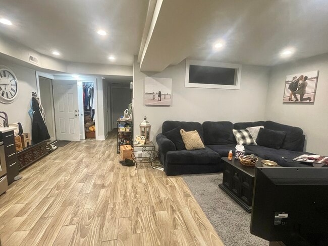 Photo - 3702 N Fremont St Unit G