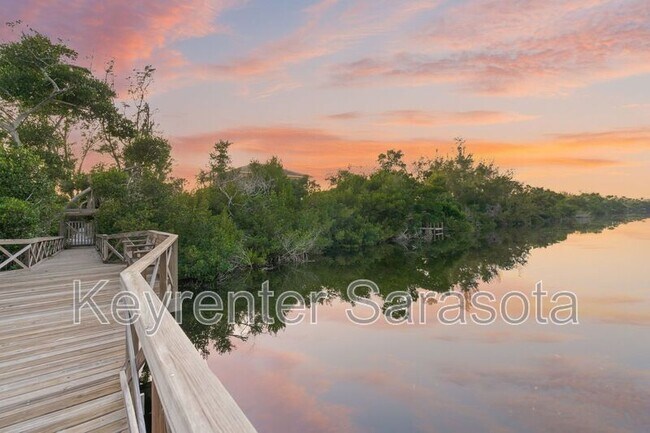 Photo - 8560 Heron Lagoon Cir