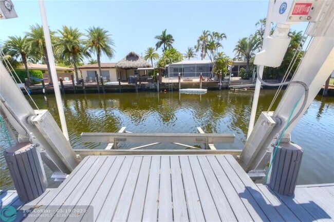 Photo - 2228 SE 10th St