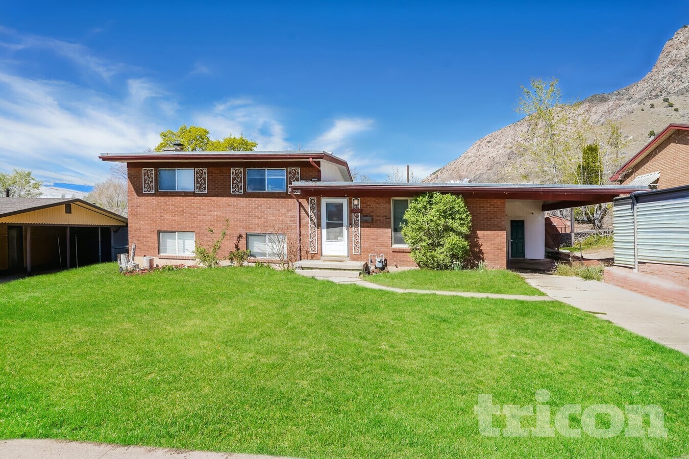 Photo - 1272 Cook St