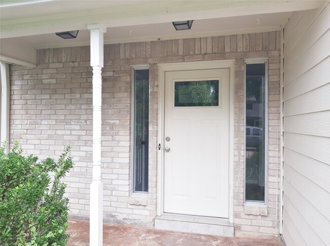 Photo - 1706 Calveryman Ln