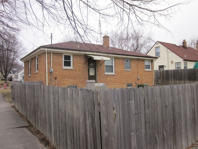 Photo - 3 Bedroom, 2 Bath Single Family Home in Quiet Kenosha Neighborhood