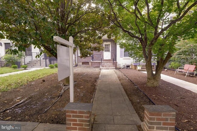 Photo - 3624 S St NW