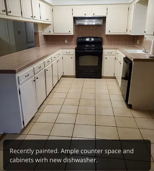 Photo - 13018 Forest Ln