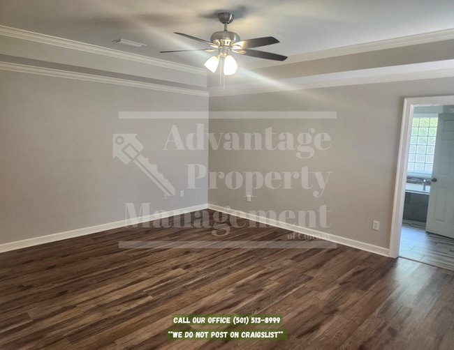 Photo - 3040 Crawford Loop