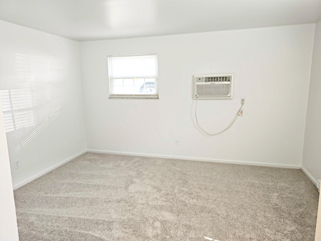 Photo - 5856 Highview Dr Apartment Unit 5856 Highview Dr 5860
