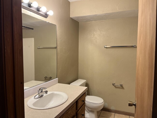 Photo - 122 Burke Ave