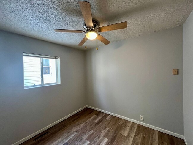 Photo - 409 N State St Unit Lower