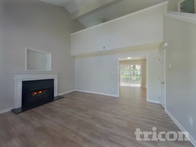 Photo - 1607 Bear Brook Dr