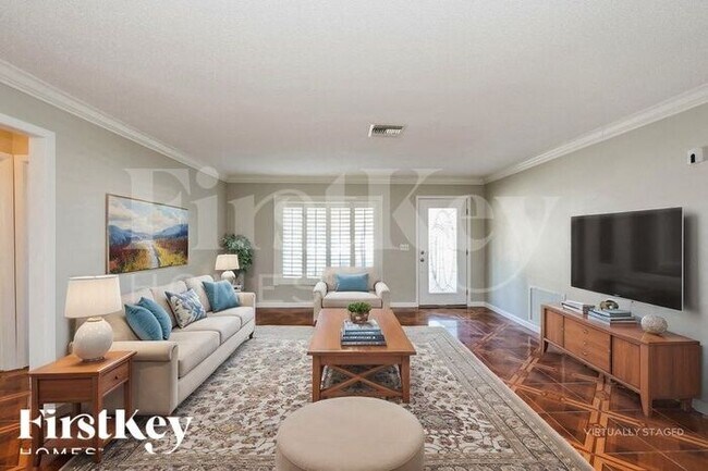 Photo - 1805 Buttonwood