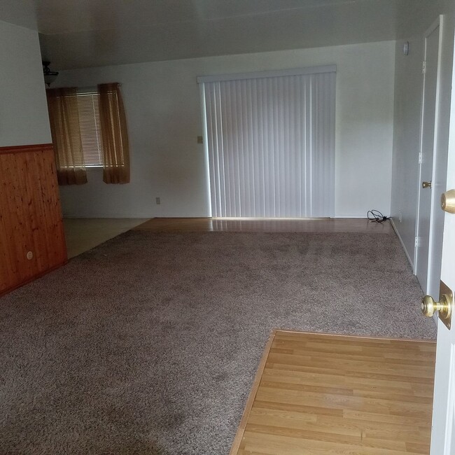 Photo - 971-983 W Idaho Ave Unidad 971 W Idaho Ave.