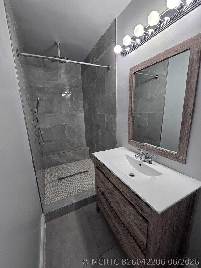 Photo - 1501 N Andrews Ave Unit 3