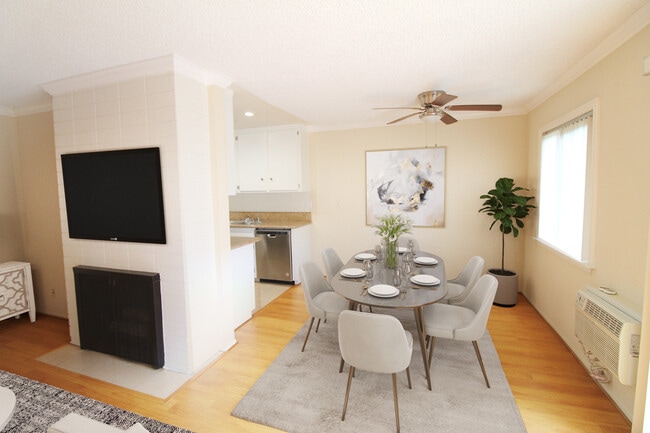 Photo - 1555 S. Brockton Ave