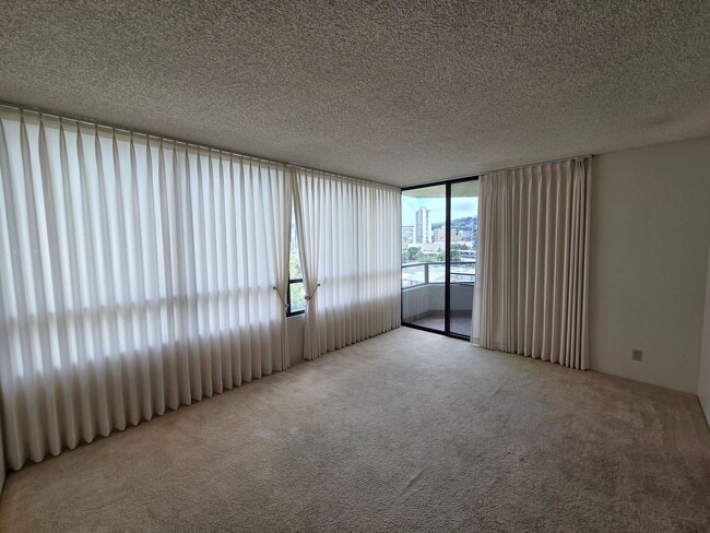 Photo - Rarely available 1-bedroom, 1-bathroom luxury apartment in the Punahou Cliffs Condominium.