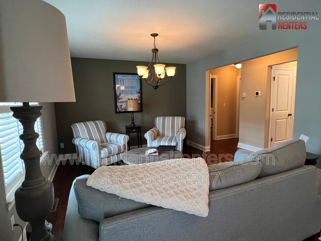 Photo - N77W22925 S Coldwater Cir