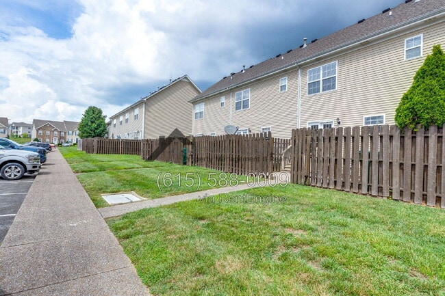 1012 McKenna Dr