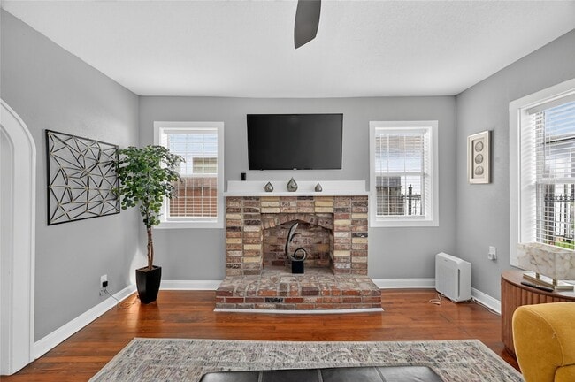 Photo - 1822 Rosedale St Unit B
