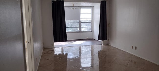 Photo - 9340 Lagoon Pl Unit 302