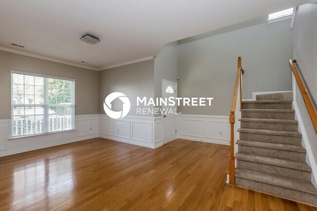 Photo - 3 Bedroom Pet-Friendly Home in Charlotte, ...