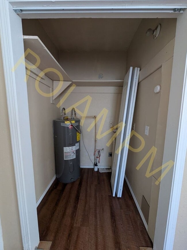 Photo - 525 Jefferson St Unidad 2