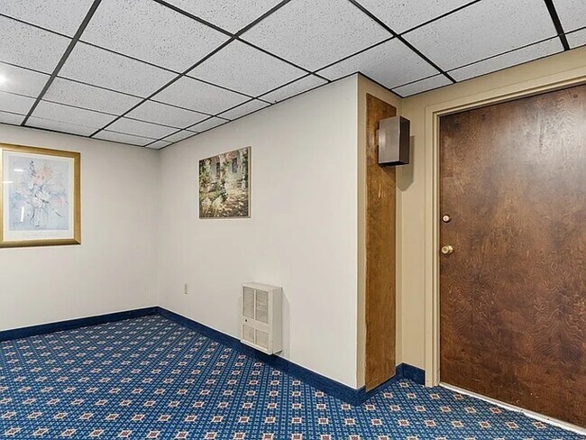 2 Ledgewood Way