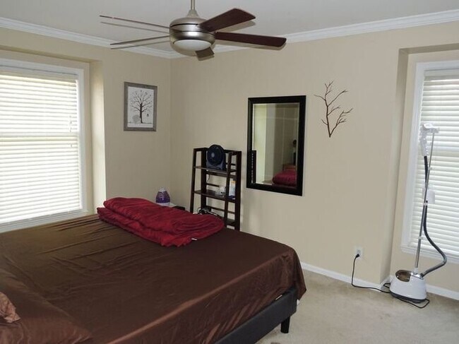 430 Queens Rd Unit 131