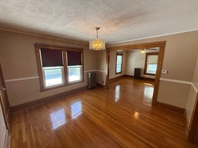 Building Photo - 99-101 Mooreland St Unit 99 Mooreland St