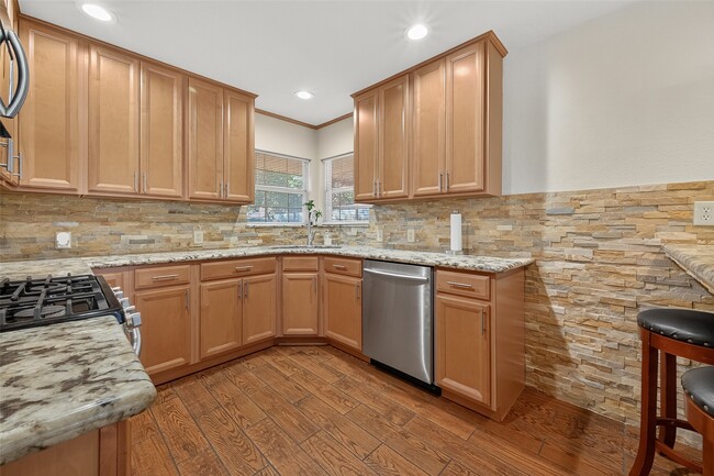 Photo - 4045 Osby Dr