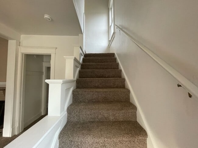 Photo - 536 S 11th St Unit Lincoln