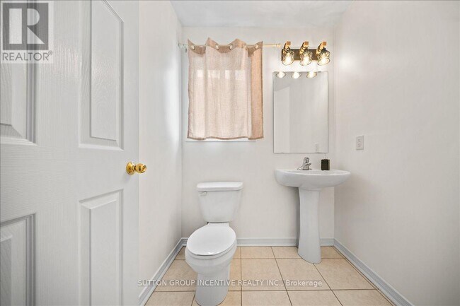 Photo - 1200 Mary-Lou St