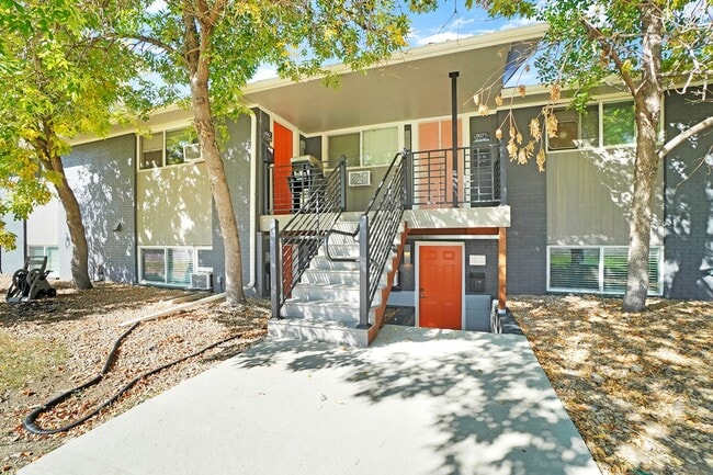 Building Photo - 8973 Mccoy Pl Unit 8973