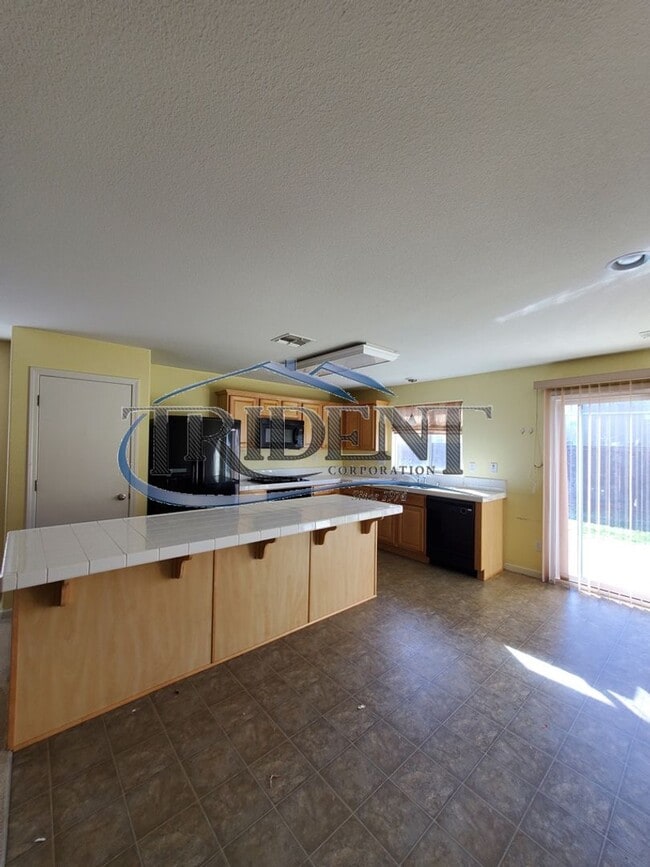 Photo - 3 bedroom bath near schools and parks