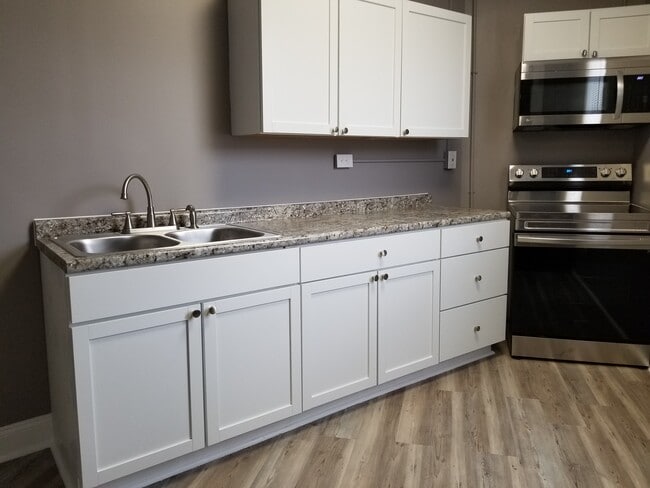 Photo - 415 Noblestown Rd Unit 2