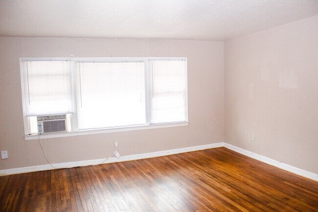 Photo - 617 Evergreen St Unit 617.5 Evergreen St