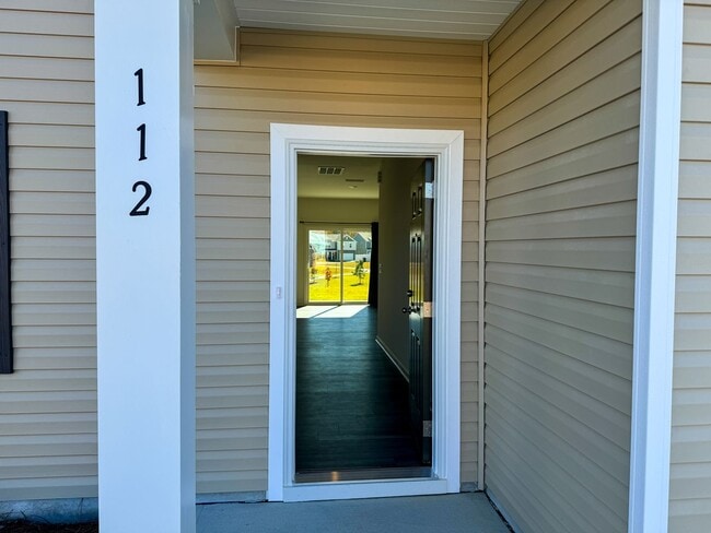 Photo - Brand new 2100sqft 4-bedroom / 3-Bath in t...