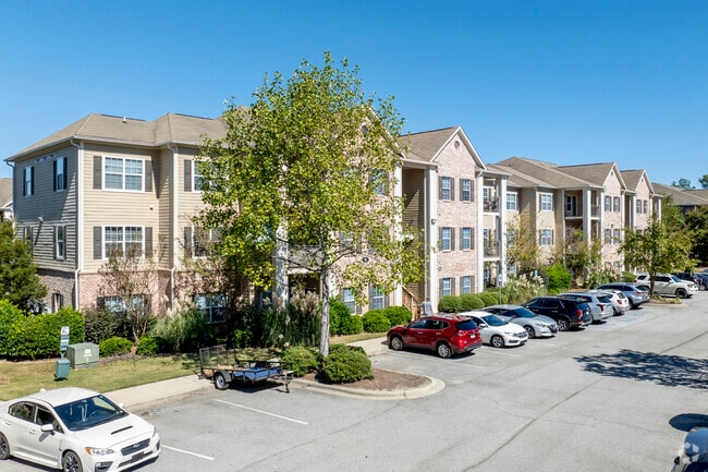 Lauren Ridge Apartment Homes