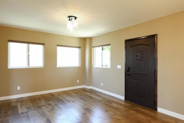Photo - 4960 Vista Pl