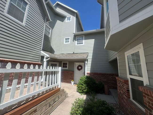 Photo - 2 bedroom Condo close to UCCS