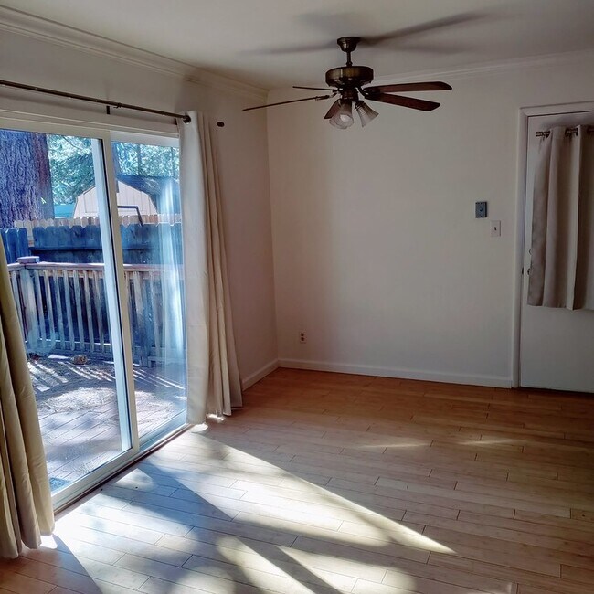 720 Modesto Ave Apartments Unit Walk to the beach South Lake Tahoe