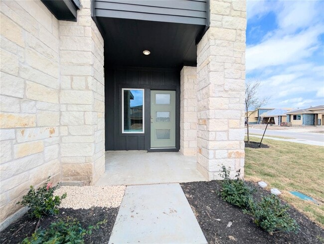 Photo - 9400 Oxbow Strap Dr